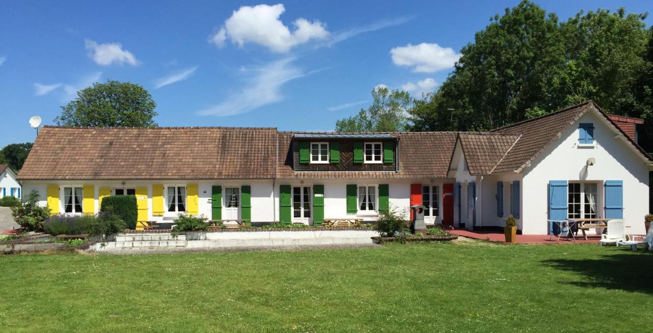 Camping La Garenne De Moncourt 特伊 外观 照片