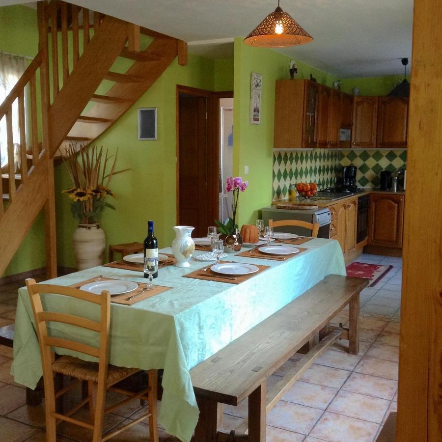 Camping La Garenne De Moncourt 特伊 外观 照片