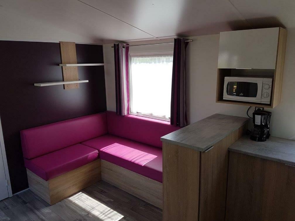 Camping La Garenne De Moncourt 特伊 外观 照片